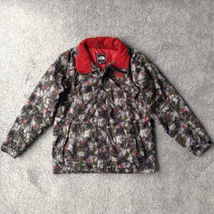⭐THE NORTHFACE BOY’S COAT in Camo, size XL⭐